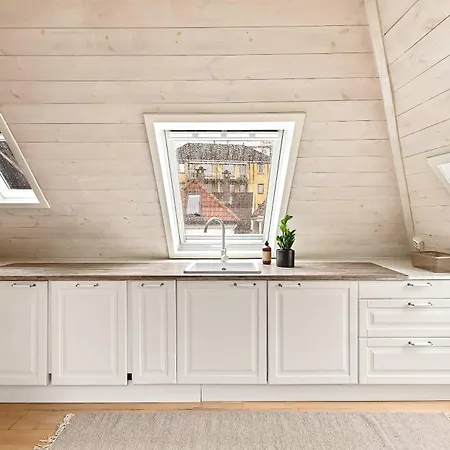 Leilighet 1br Balcony In Heart Of Old Town *