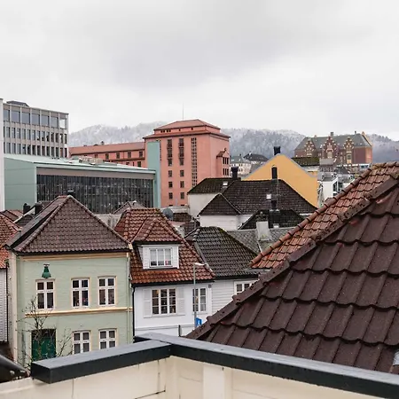 1br Balcony In Heart Of Old Town Lägenhet